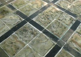 batu palimanan dan batu candi.