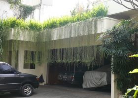 Lee kuan yu dengan disain tirai